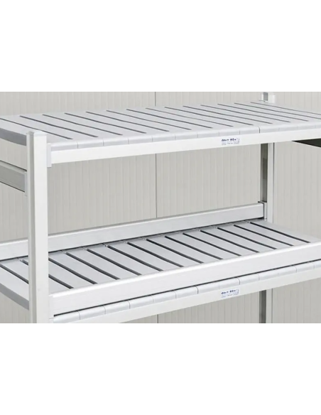 Tonon kök/lagerhyllor