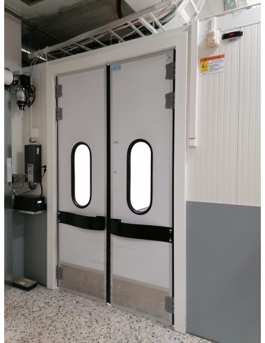 MTH To & Fro- Höjd 2000mm